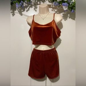 2 Piece Velvet Lounge Set